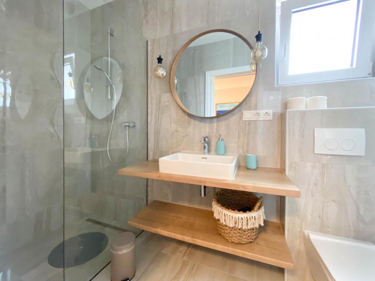 Marisa Apartments Hvar II 赫瓦尔 外观 照片
